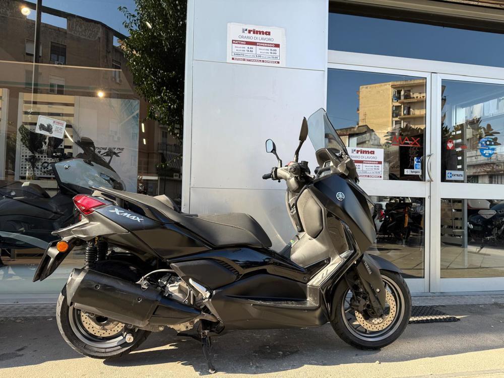 Yamaha X-Max 300 Tech Max (2021 - 24) (3)