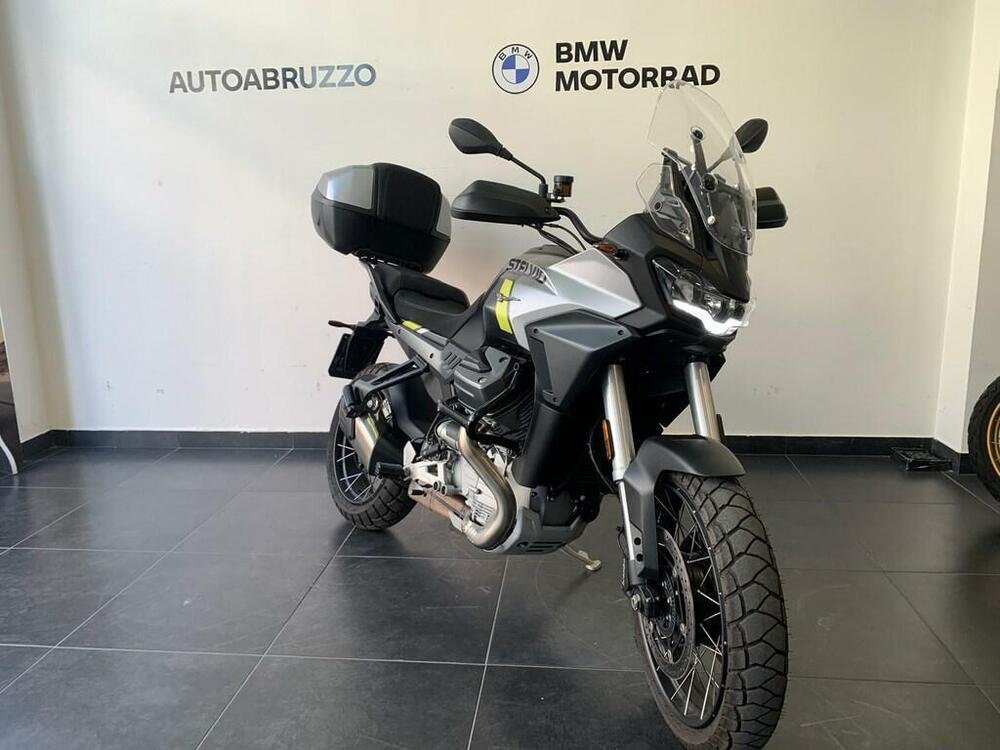 Moto Guzzi Stelvio (2024 - 25) (2)