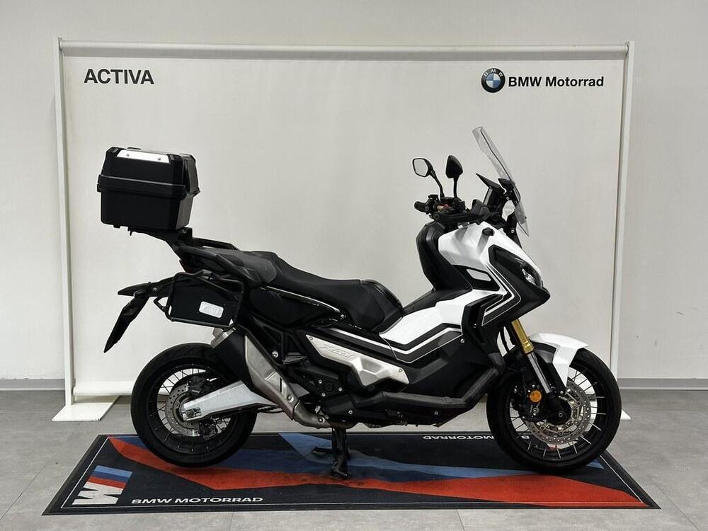 Honda X-ADV 750 Travel Edition (2017) (2)