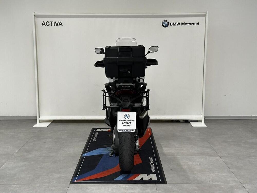 Honda X-ADV 750 Travel Edition (2017) (4)