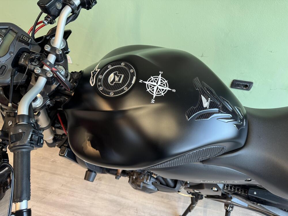 Honda Hornet 600 (2007 - 10) (5)