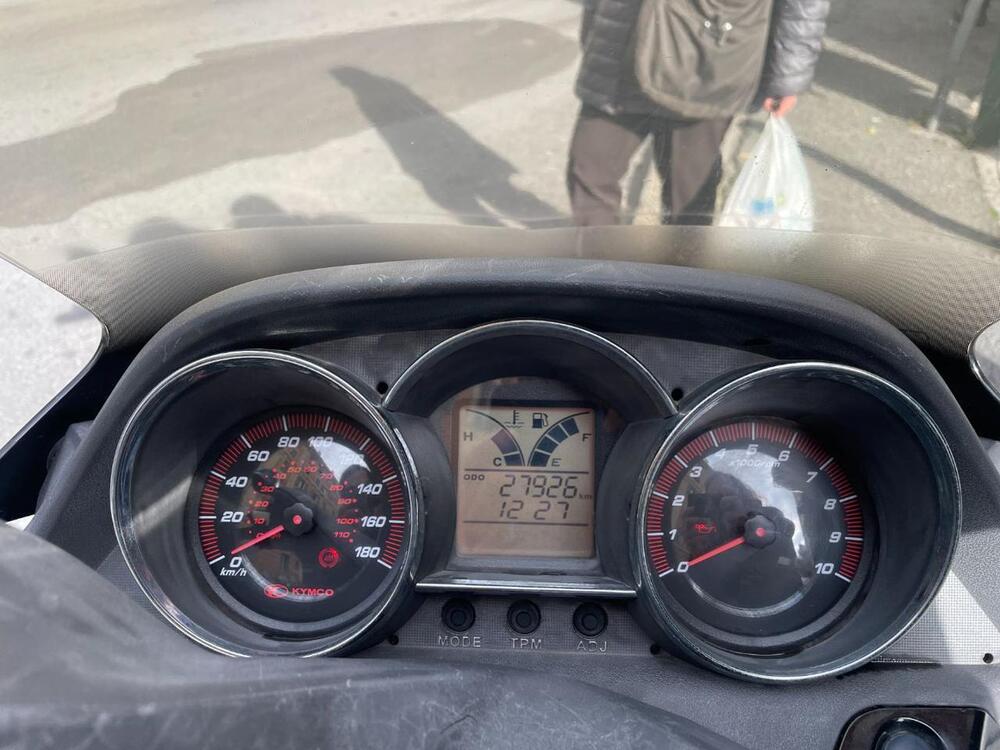 Kymco Downtown 300i (2009 - 17) (5)