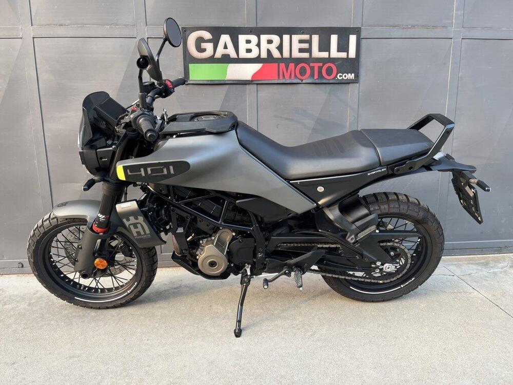 Husqvarna Svartpilen 401 (2024 - 25)