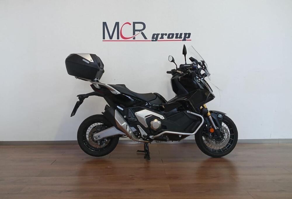 Honda X-ADV 750 Adventure (2025) (4)