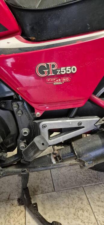 Kawasaki Gpz 550 (4)