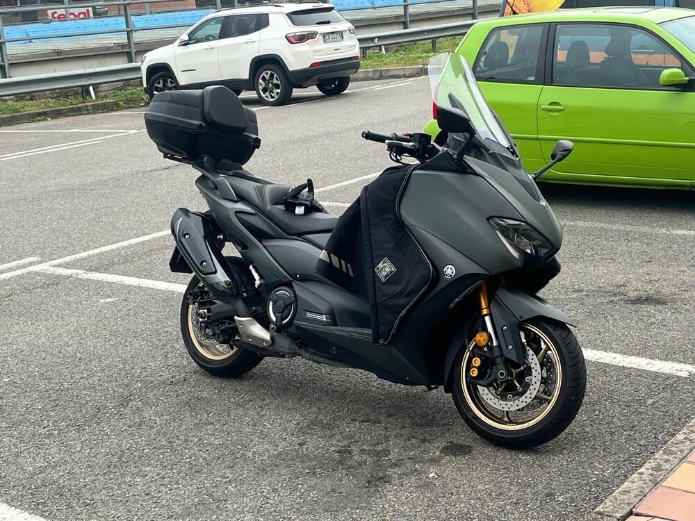 Yamaha T-Max 560 Tech Max (2020)
