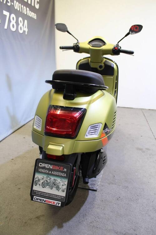 Vespa GTS 310 Supersport (2025) (4)