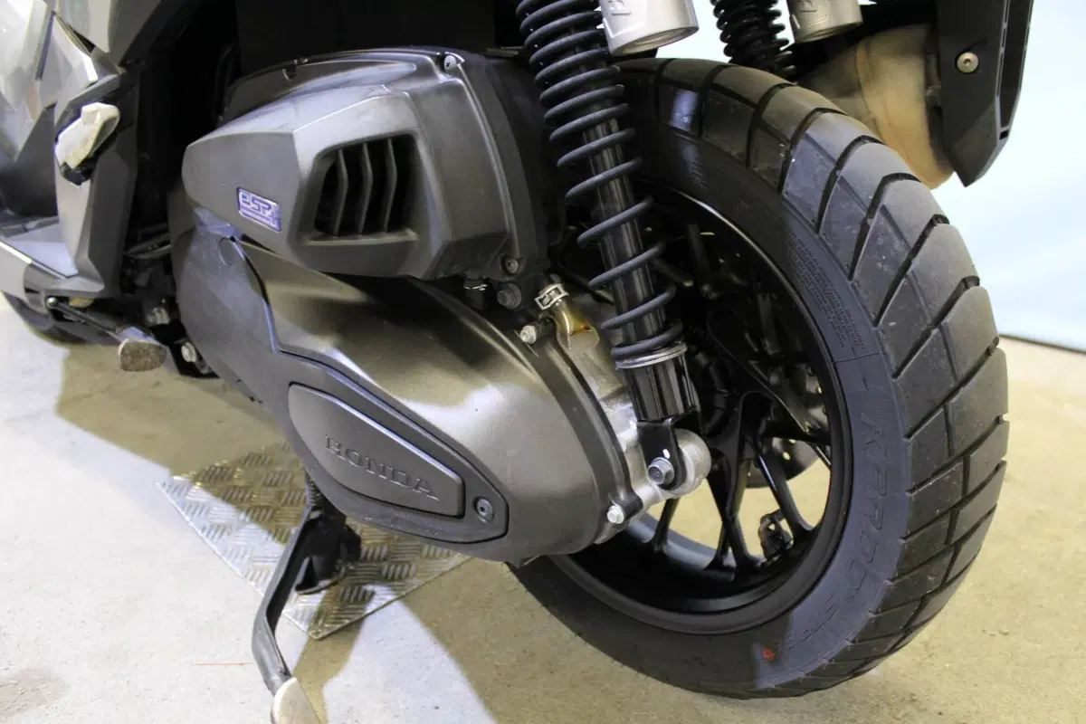 Honda ADV 350 (2022 - 24) (15)