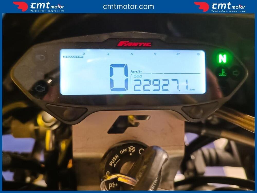 Fantic Motor Motard 125 Competition 4t (2020) (5)