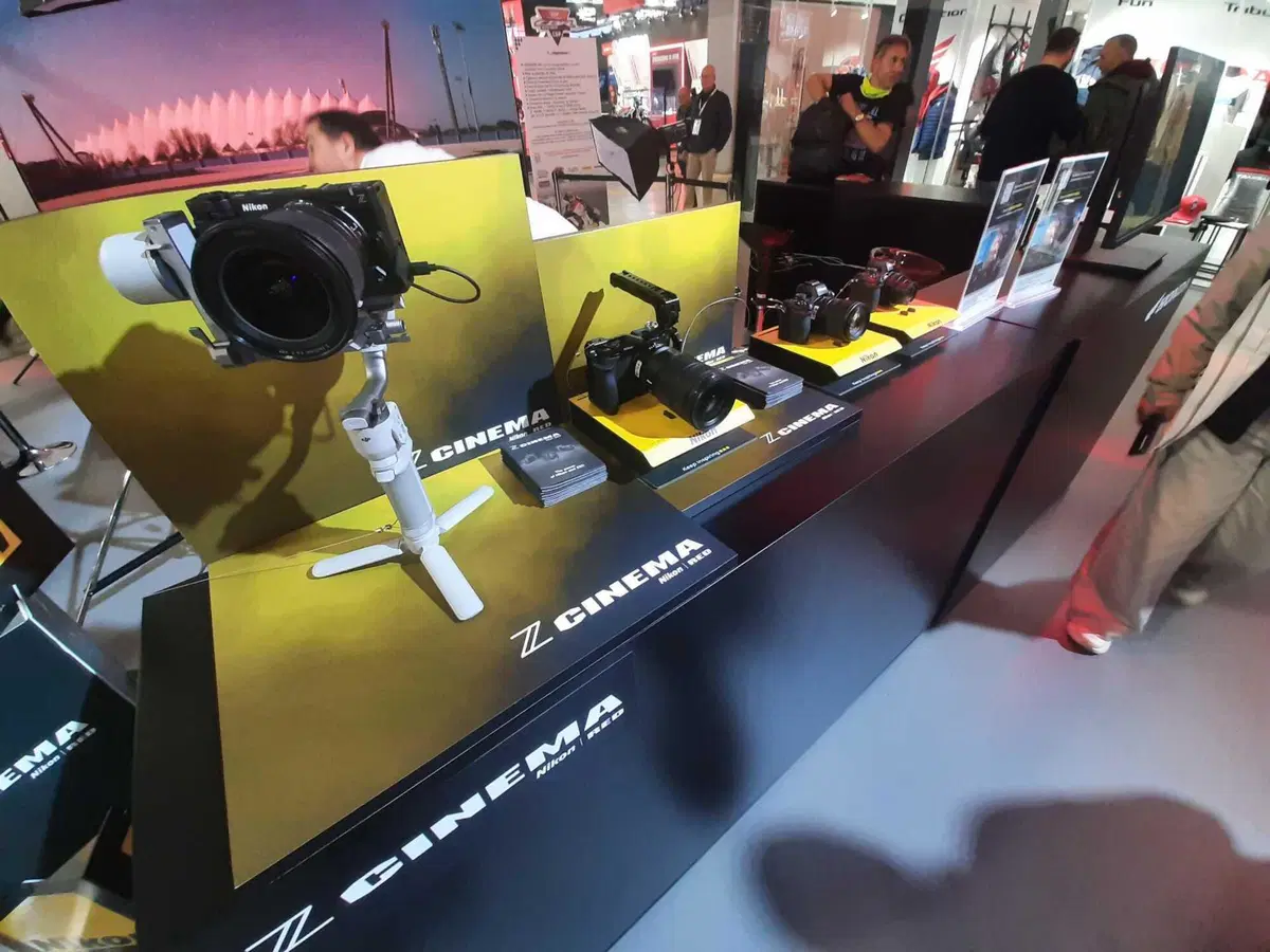 Nikon presenta ad EICMA, la mirrorless ZR della serie Z cinema (3)