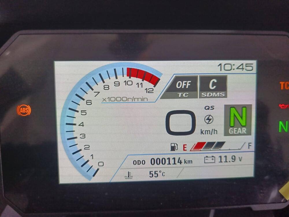 Suzuki GSX-8R (2024 - 25) (4)