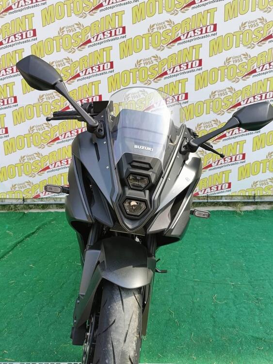 Suzuki GSX-8R (2024 - 25) (2)