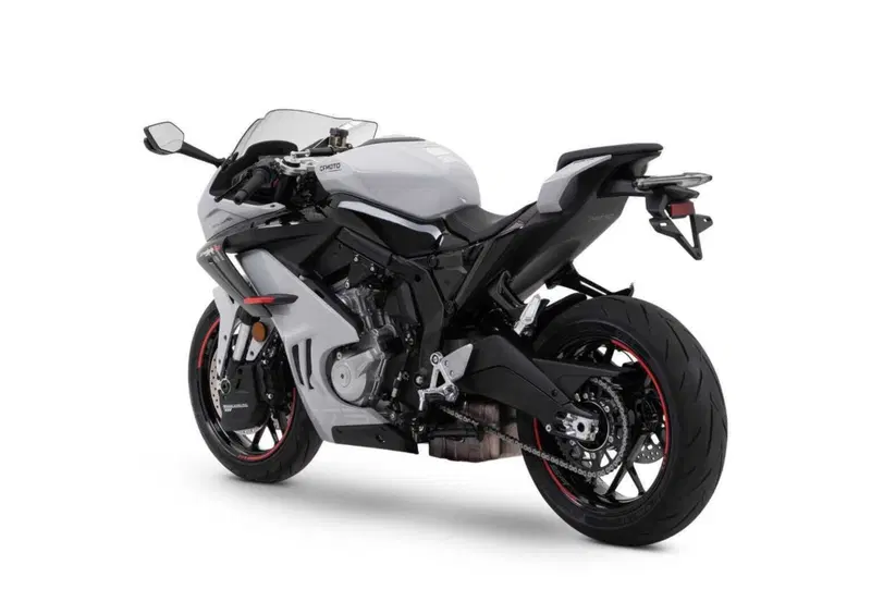 CFMOTO 675SR 675SR-R (2025 - 26) (5)