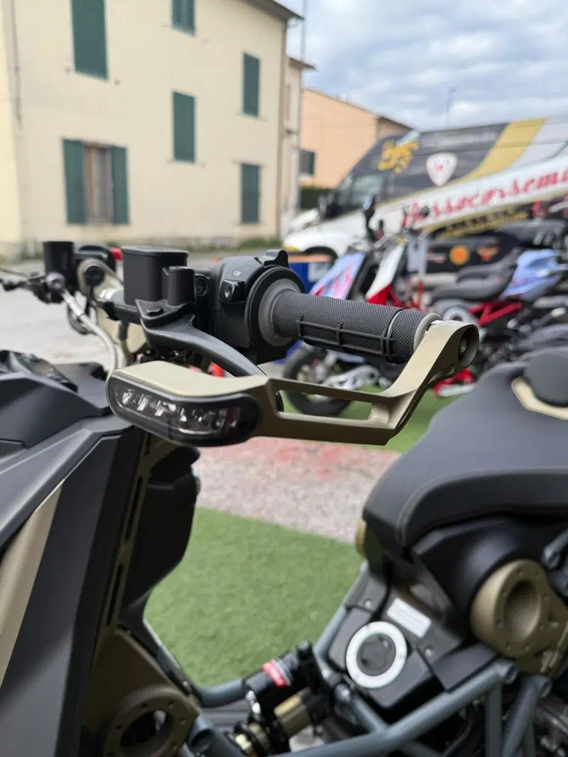 Italjet Moto Dragster 200 (2022 - 24) (16)