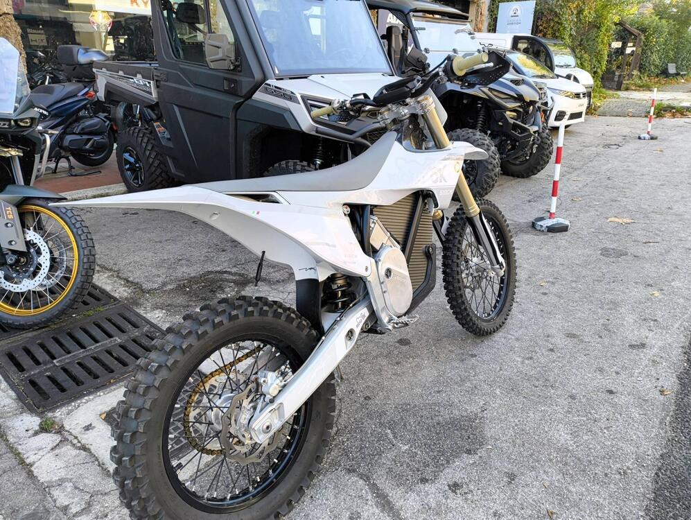 Stark Future Varg MX (2024 - 25) (4)