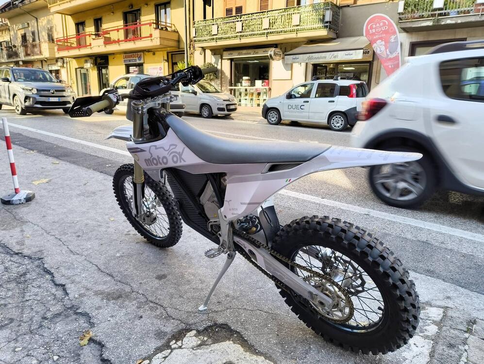 Stark Future Varg MX (2024 - 25) (5)