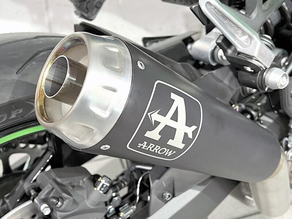 Kawasaki Z 900 (2025 - 26) (3)