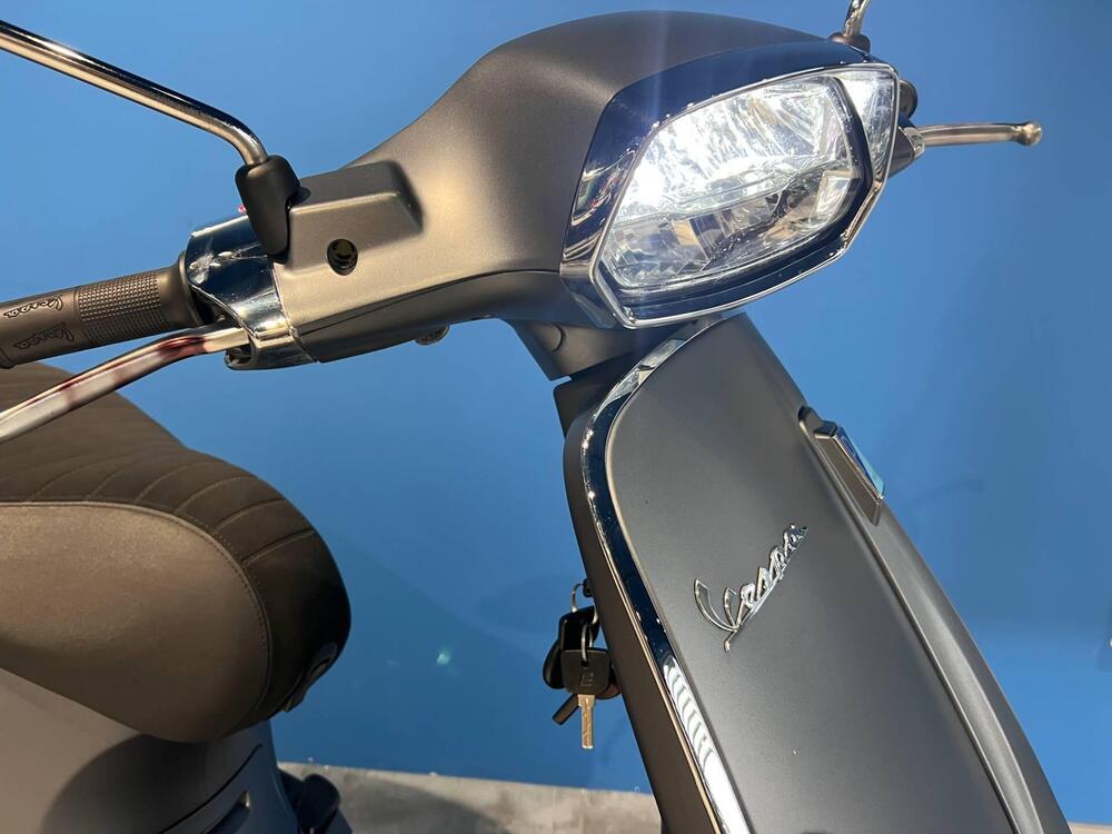 Vespa Sprint 150 3V Sport ie ABS (2021 - 22) (4)