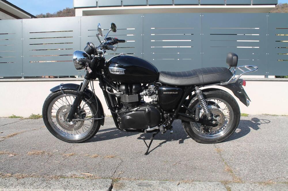 Triumph Bonneville (2007 - 16)