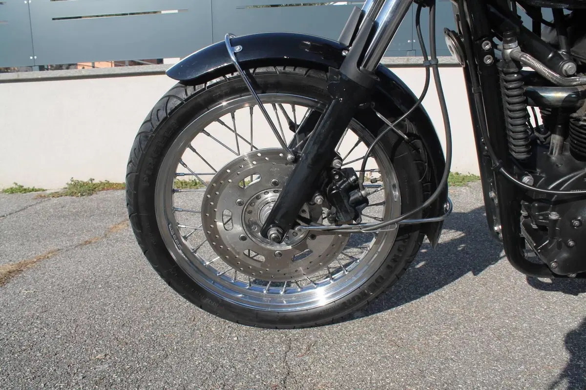 Triumph Bonneville (2007 - 16) (7)