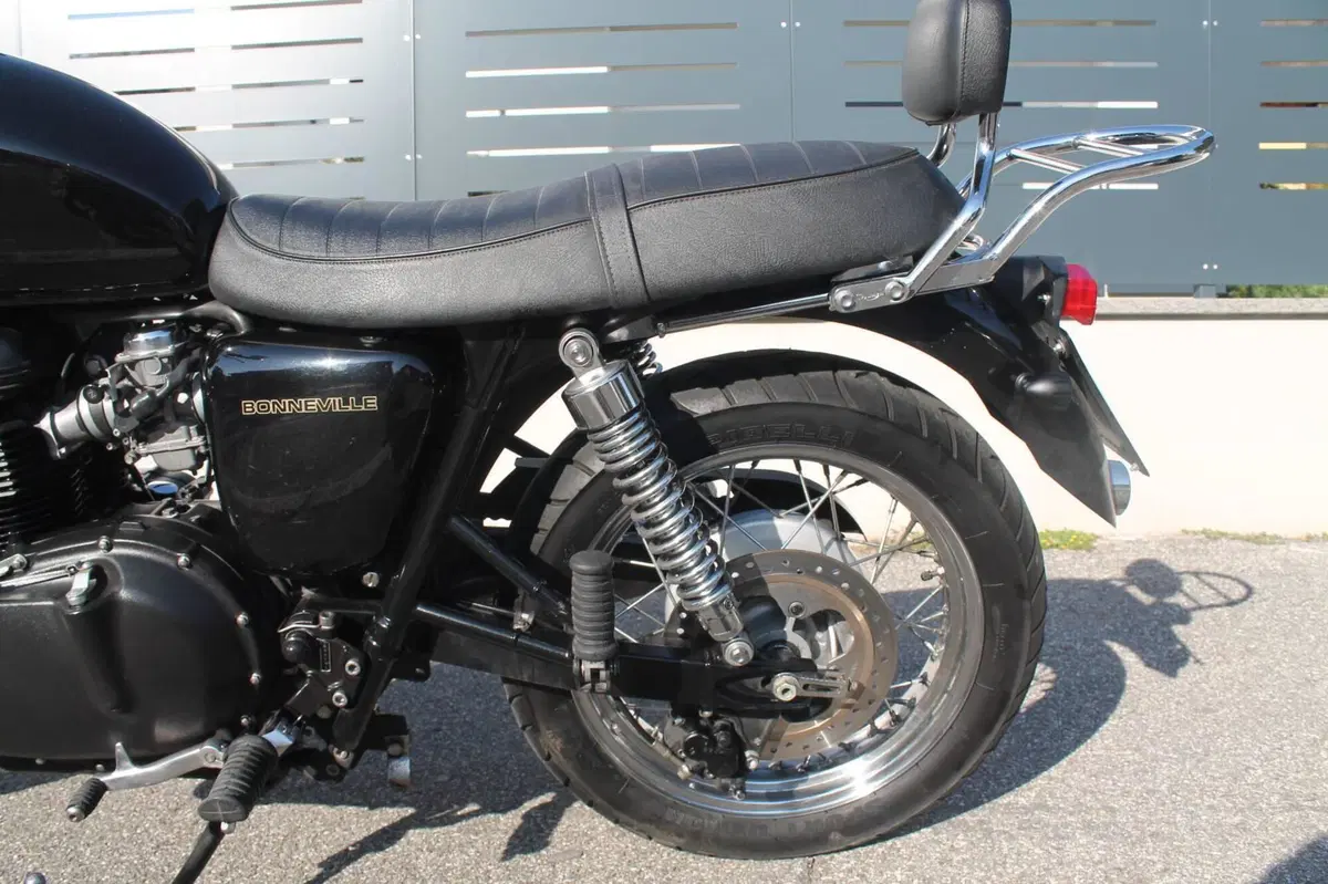 Triumph Bonneville (2007 - 16) (9)