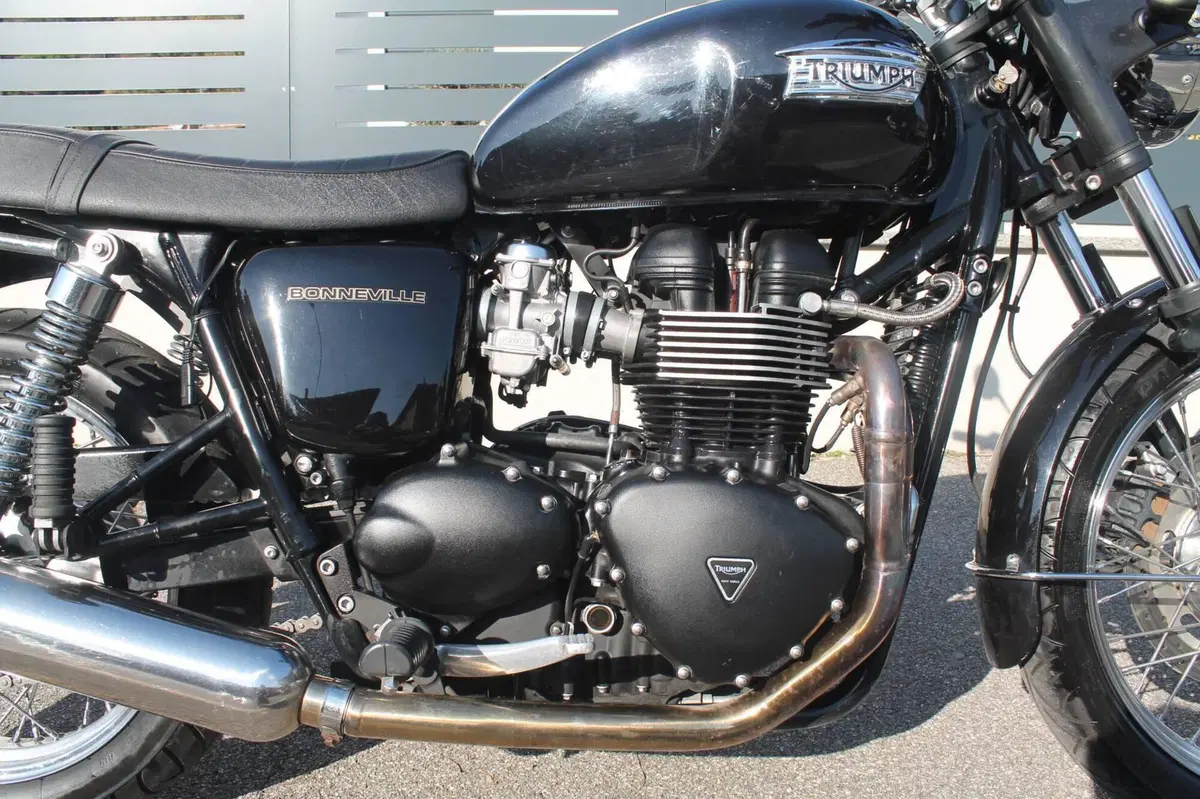 Triumph Bonneville (2007 - 16) (12)