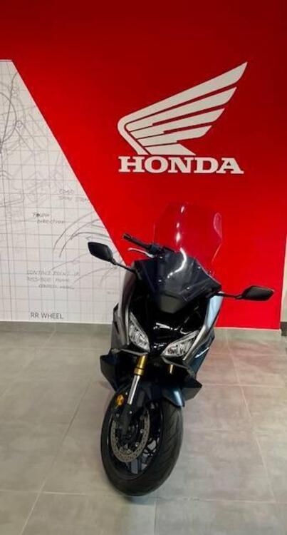 Honda Forza 750 DCT (2021 - 24) (3)