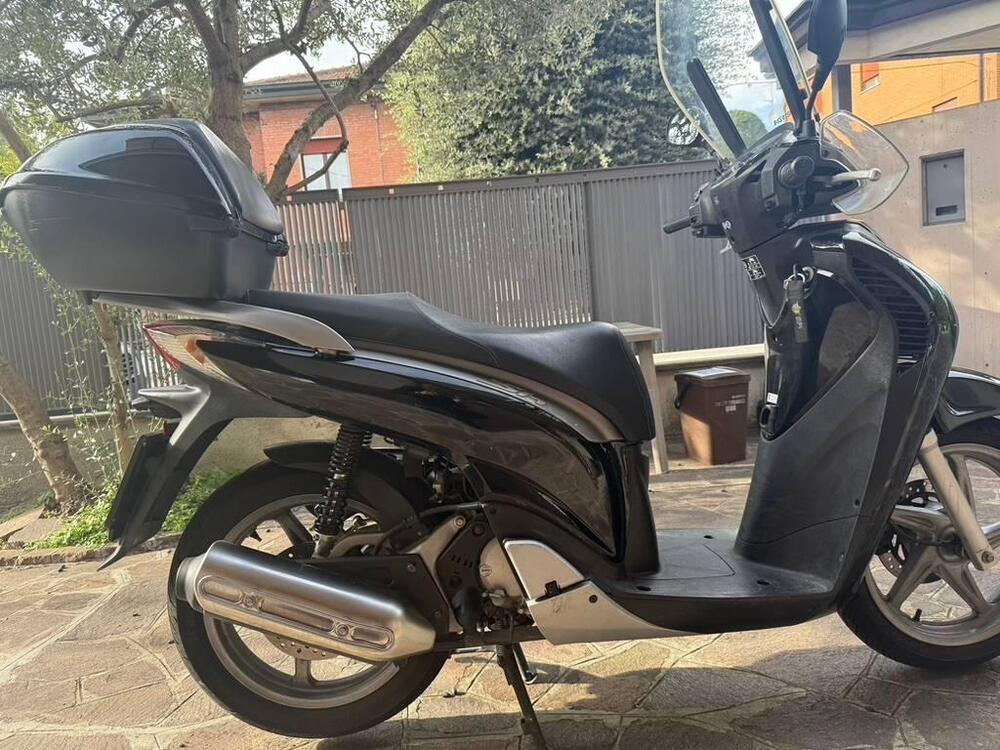 Honda SH 150 i (2009 - 12) (5)