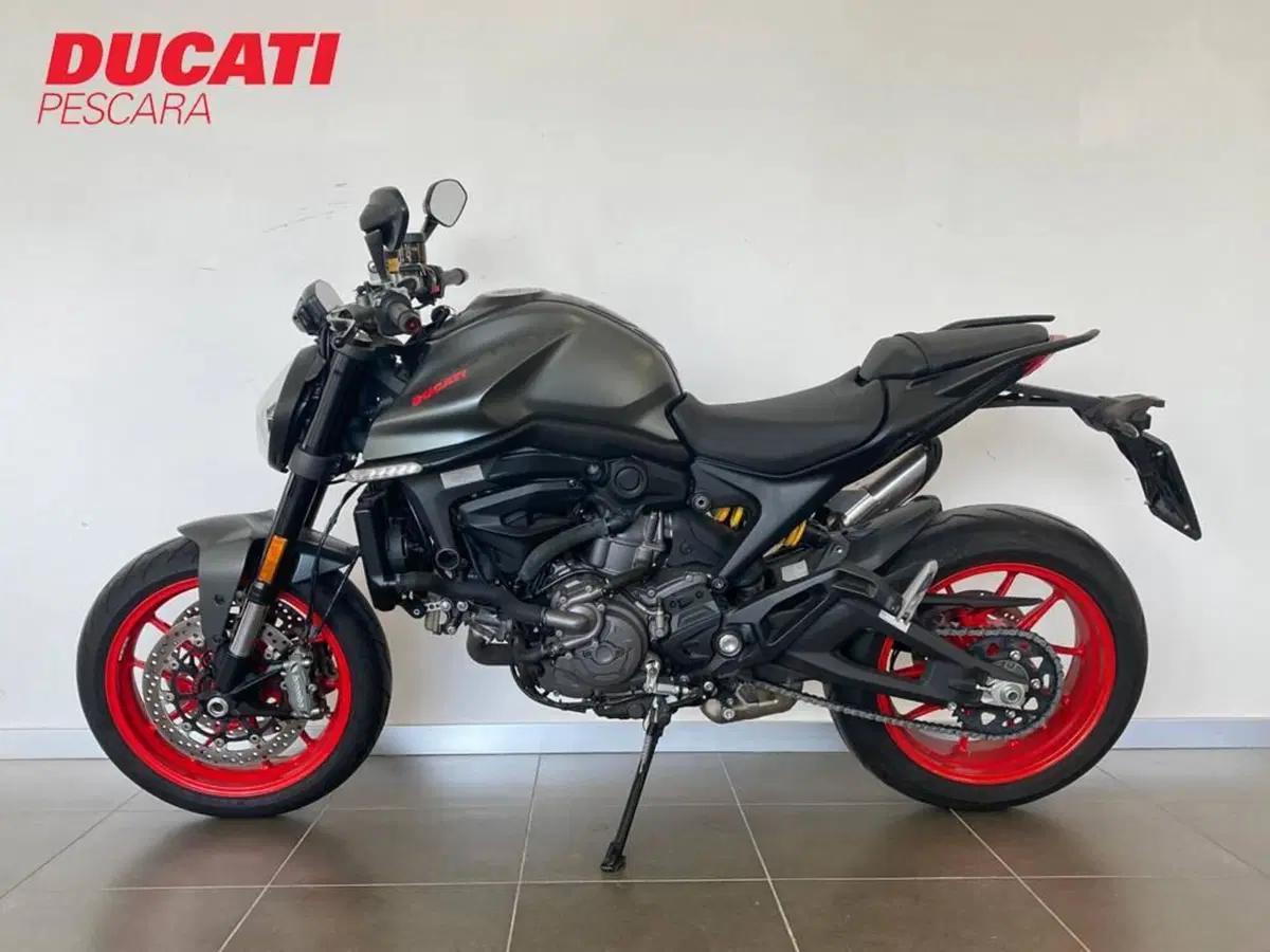 Ducati Monster 937 (2021 - 25) (4)