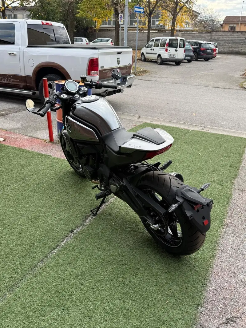 CFMOTO 700CL-X Sport (2022 - 26) (5)
