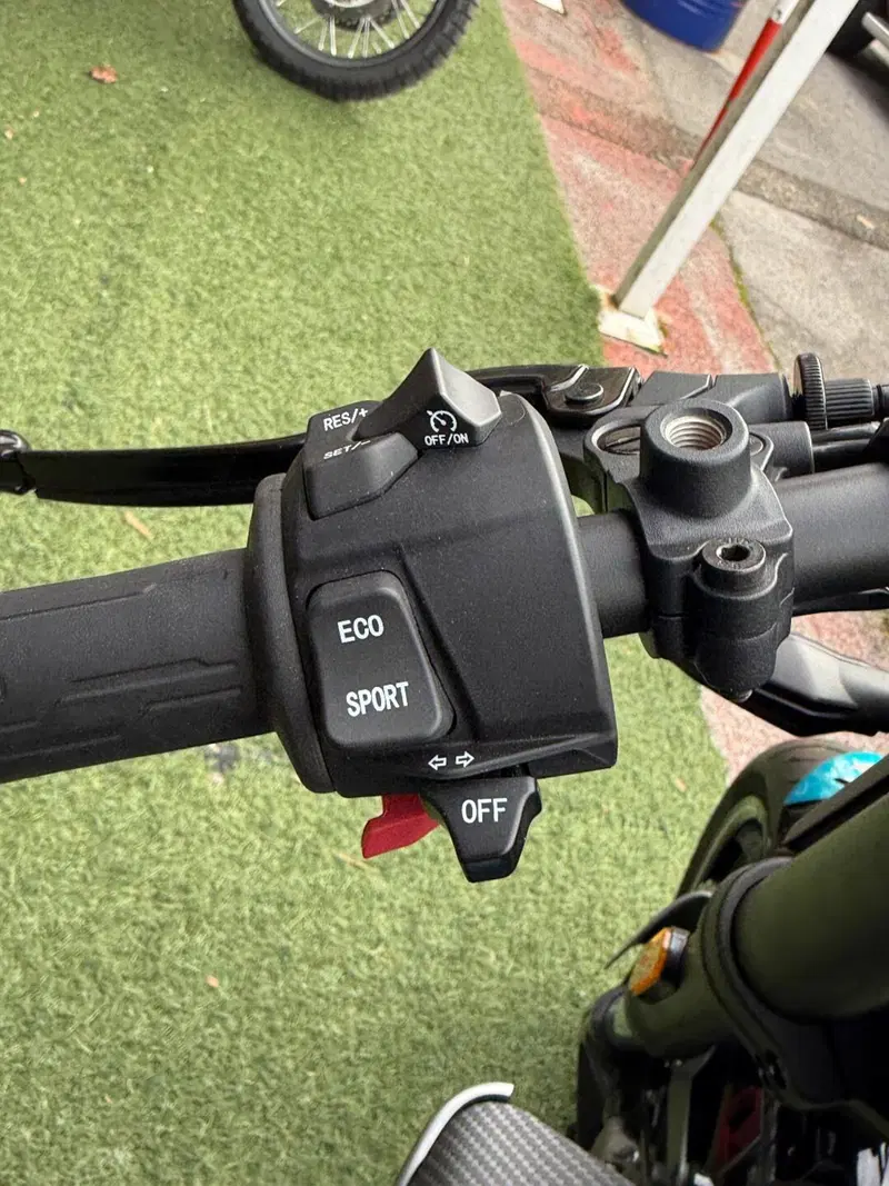 CFMOTO 700CL-X Sport (2022 - 26) (18)