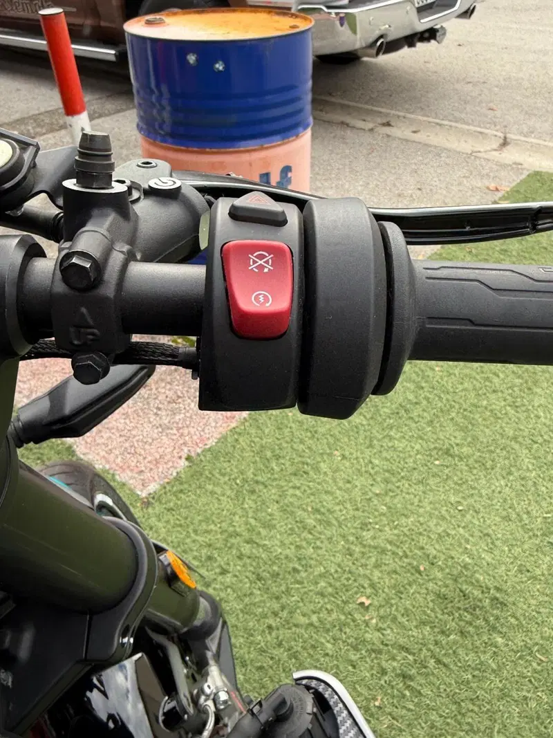 CFMOTO 700CL-X Sport (2022 - 26) (19)