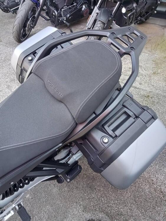 Moto Guzzi Stelvio PFF (2024 - 25) (4)