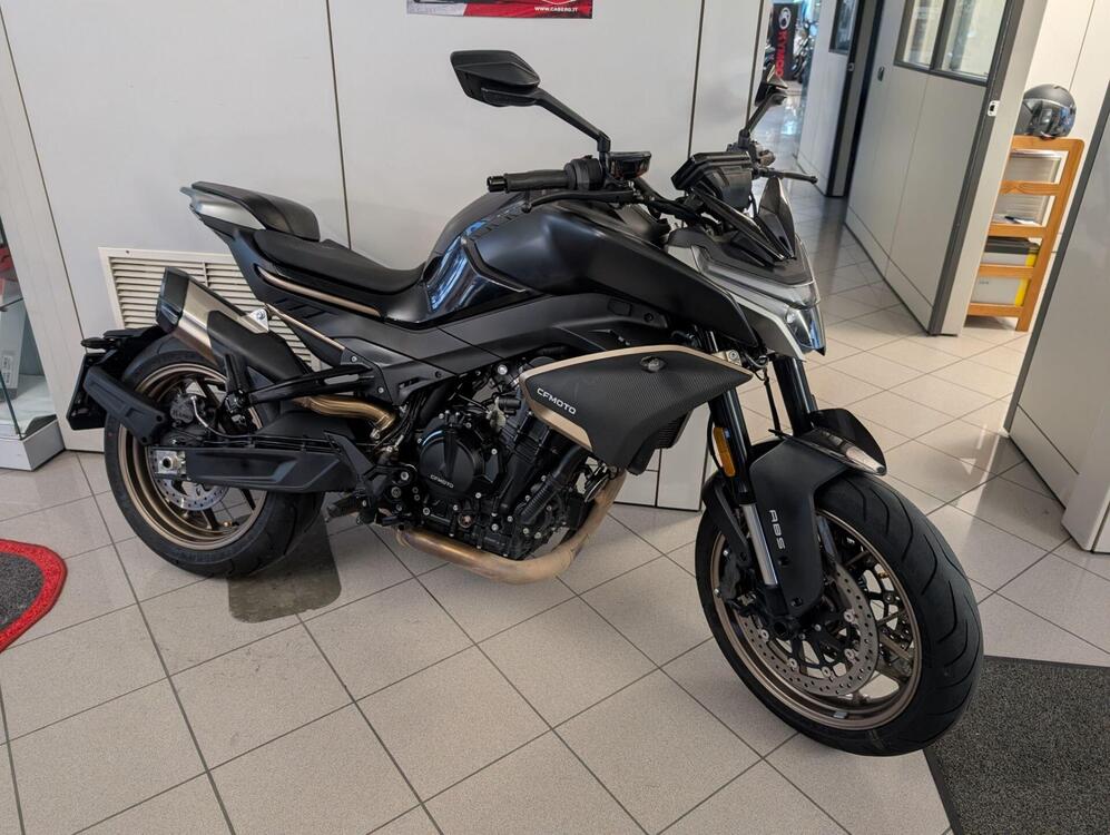 CFMOTO 800NK Sport (2023 - 25) (3)