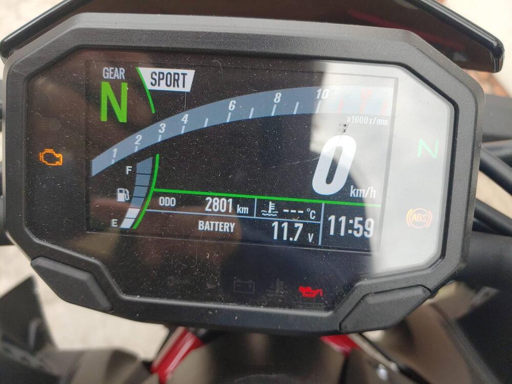 Kawasaki Z 900 (2021 - 24) (3)