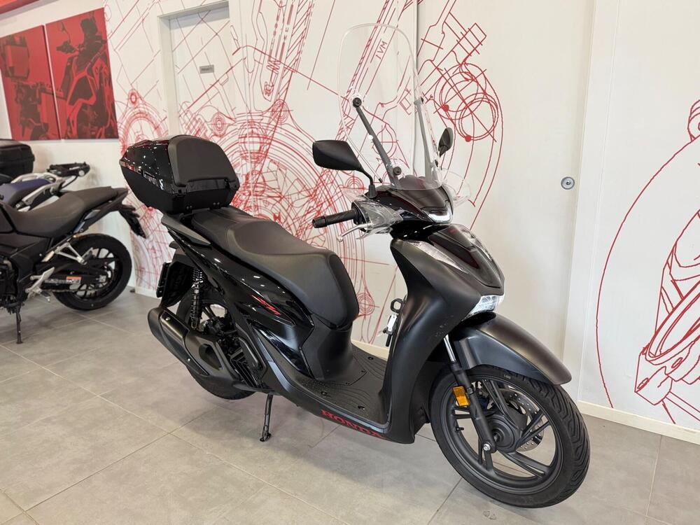 Honda SH 125i Sport (2024 - 25) (2)