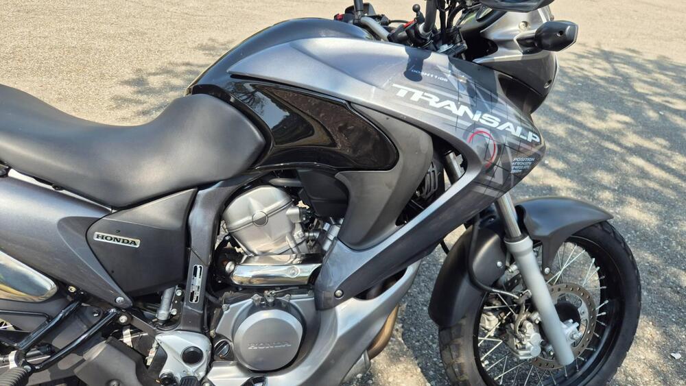 Honda Transalp XL 700 V (2007 - 2013) (4)