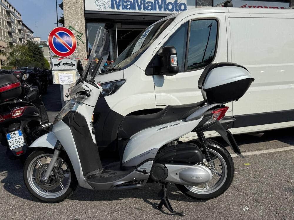 Honda SH 300 i ABS (2013 - 14)