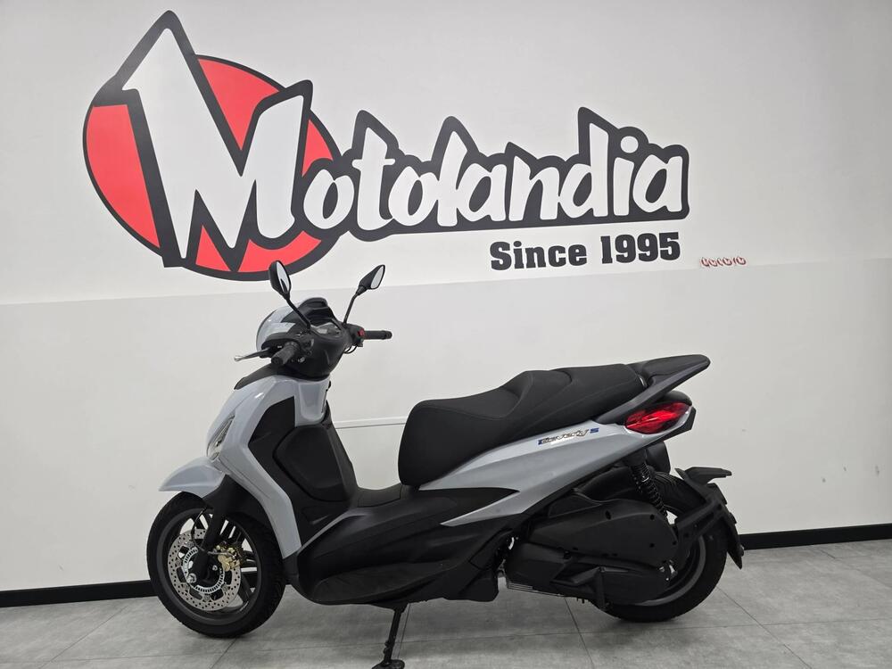 Piaggio Beverly 310 S (2025) (2)