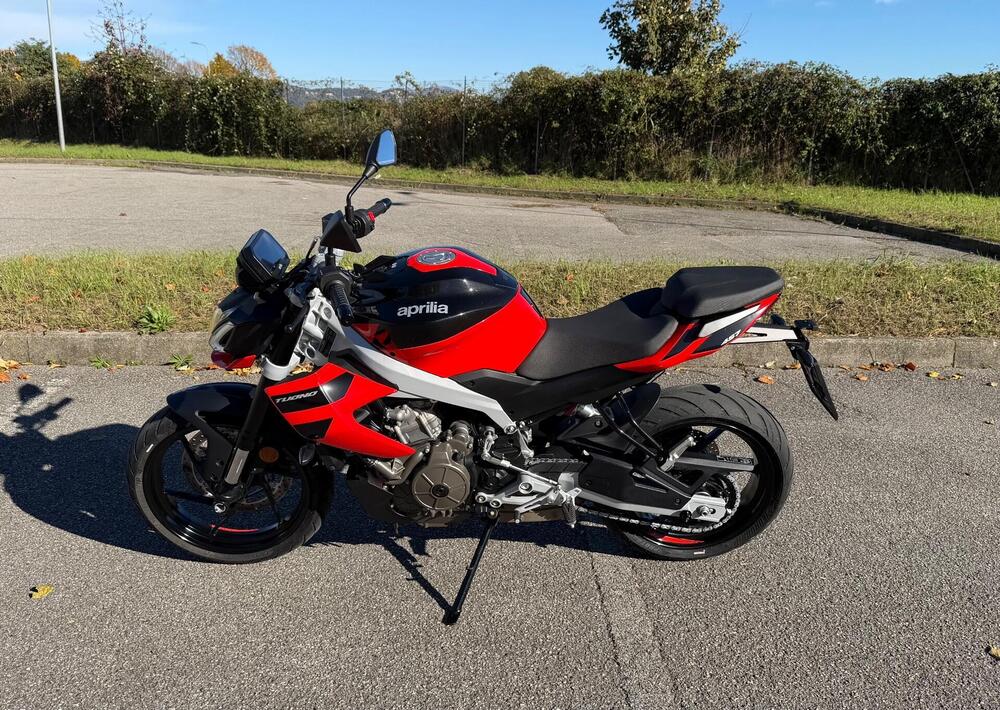 Aprilia Tuono 457 (2025) (4)