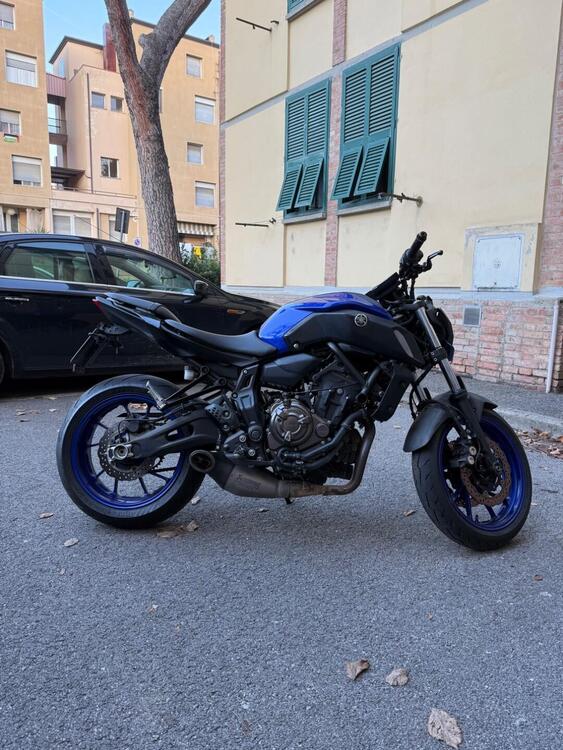 Yamaha MT-07 (2018 - 20) (3)