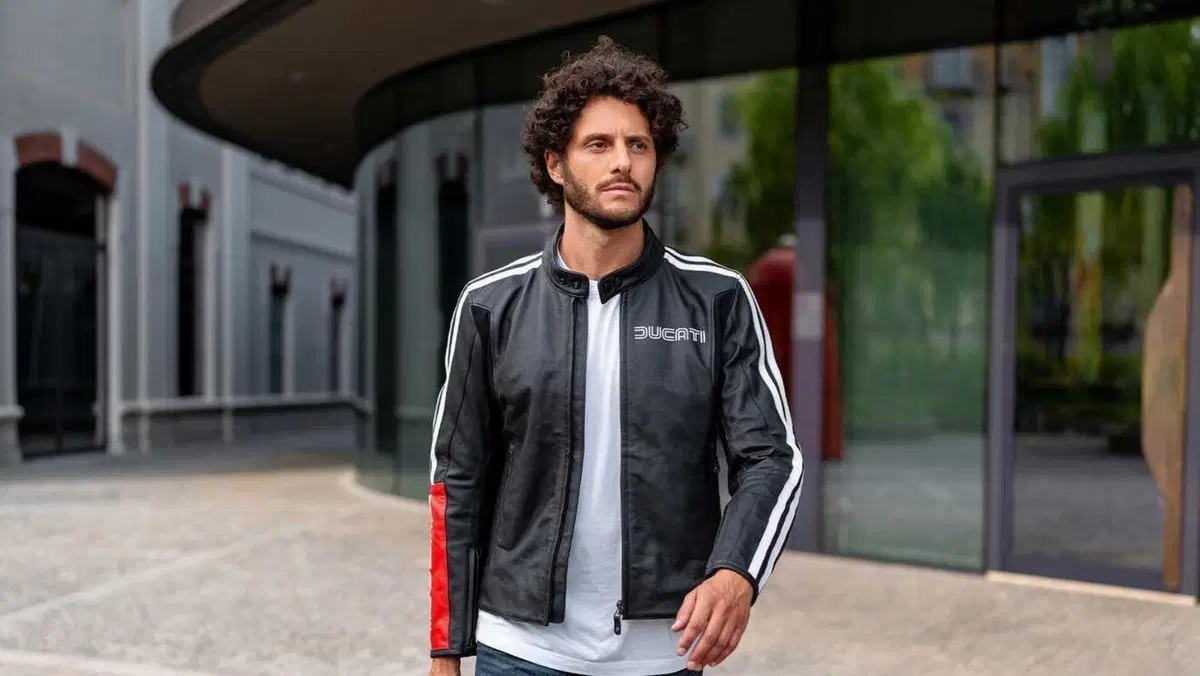 The Origin Collection, la nuova linea d’abbigliamento per celebrare i 100anni di Ducati [GALLERY] (2)