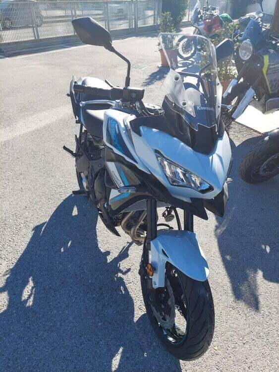 Kawasaki Versys 650 (2025 - 26) (3)