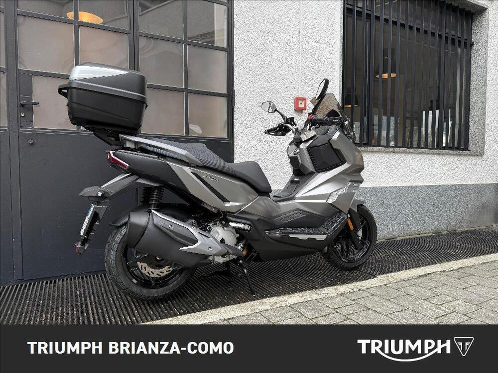 Sym ADX 300 (2024 - 25) (3)