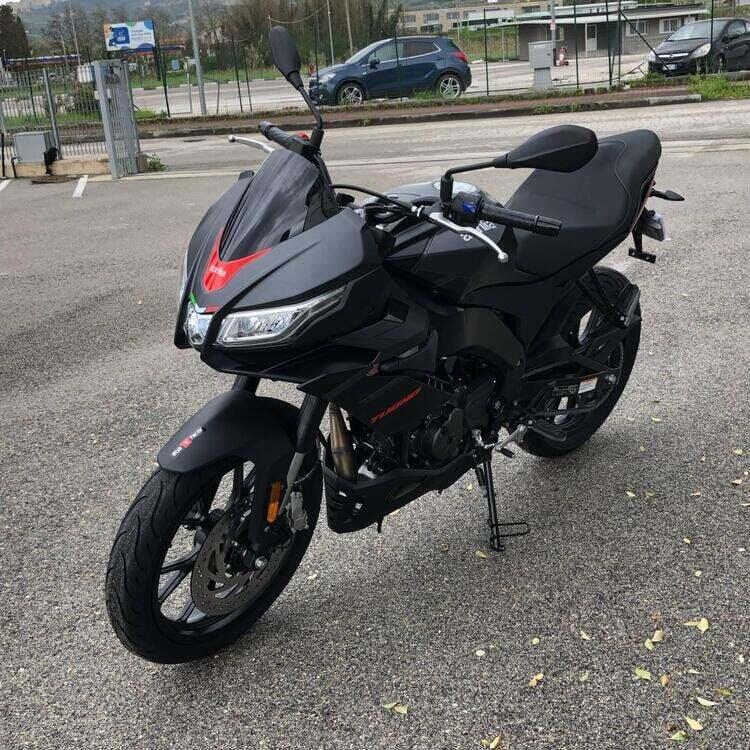 Aprilia Tuono 125 (2025) (3)