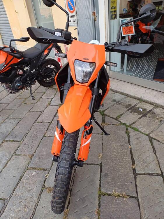 KTM 390 Enduro R (2025 - 26) (2)