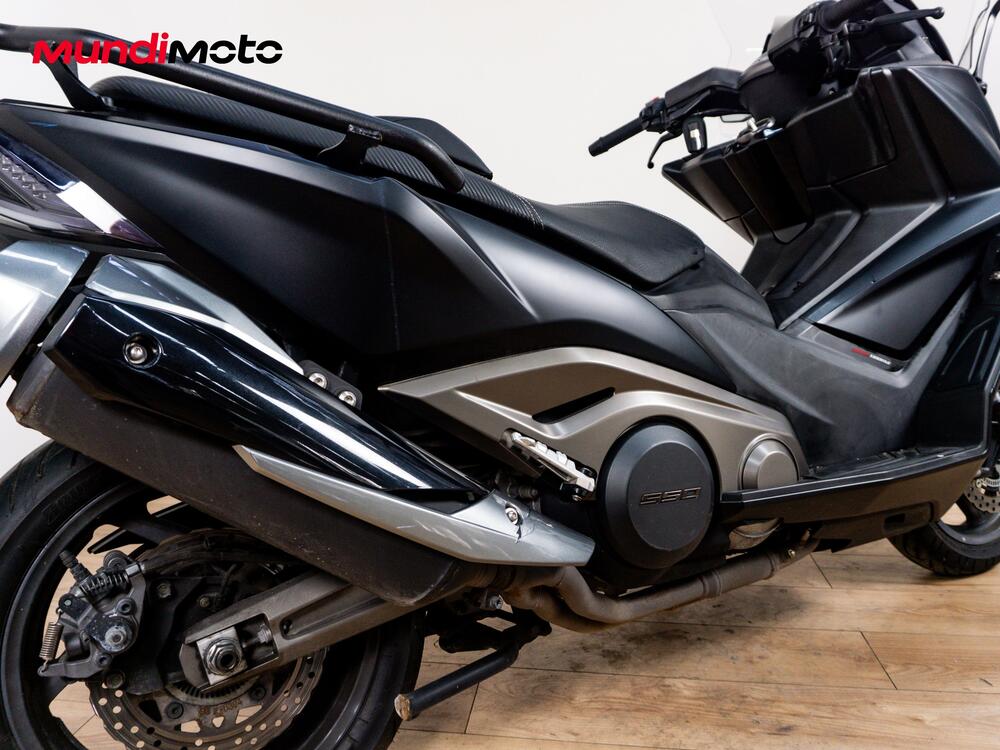 Kymco AK 550 ETS (2021 - 25) (4)