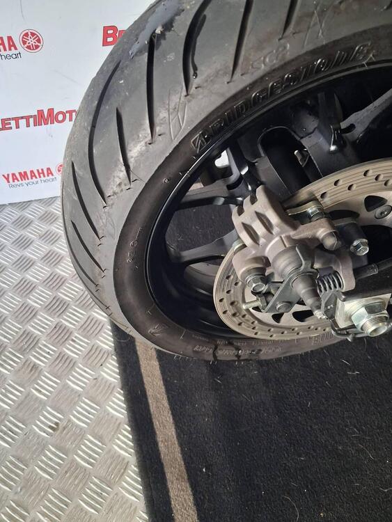 Yamaha T-Max 560 (2022 - 24) (5)