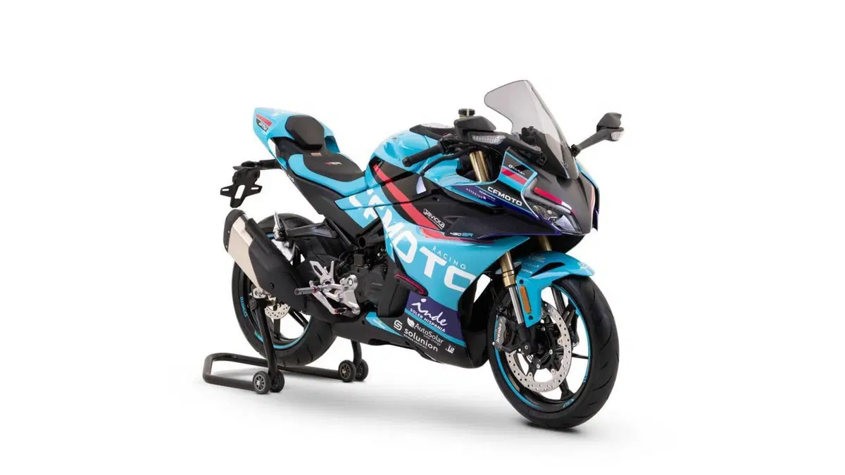 CFMOTO 450SR 450SR World Champions Replica (2025 - 26) (7)