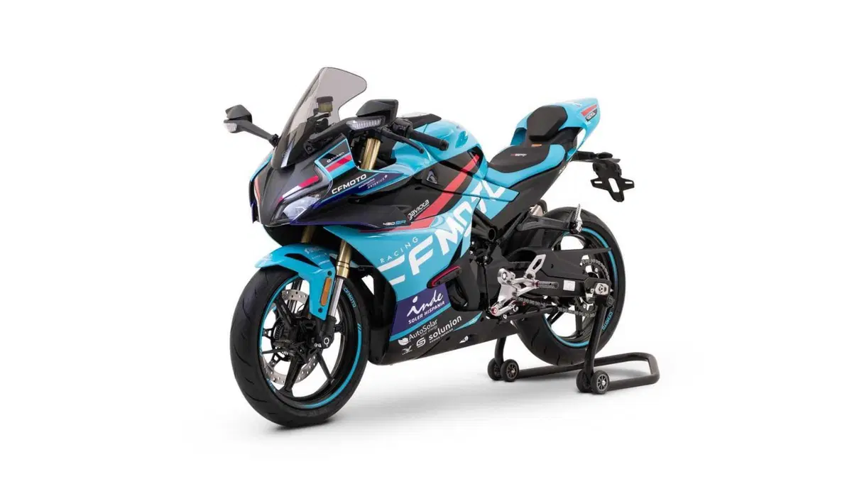 CFMOTO 450SR 450SR World Champions Replica (2025 - 26)
